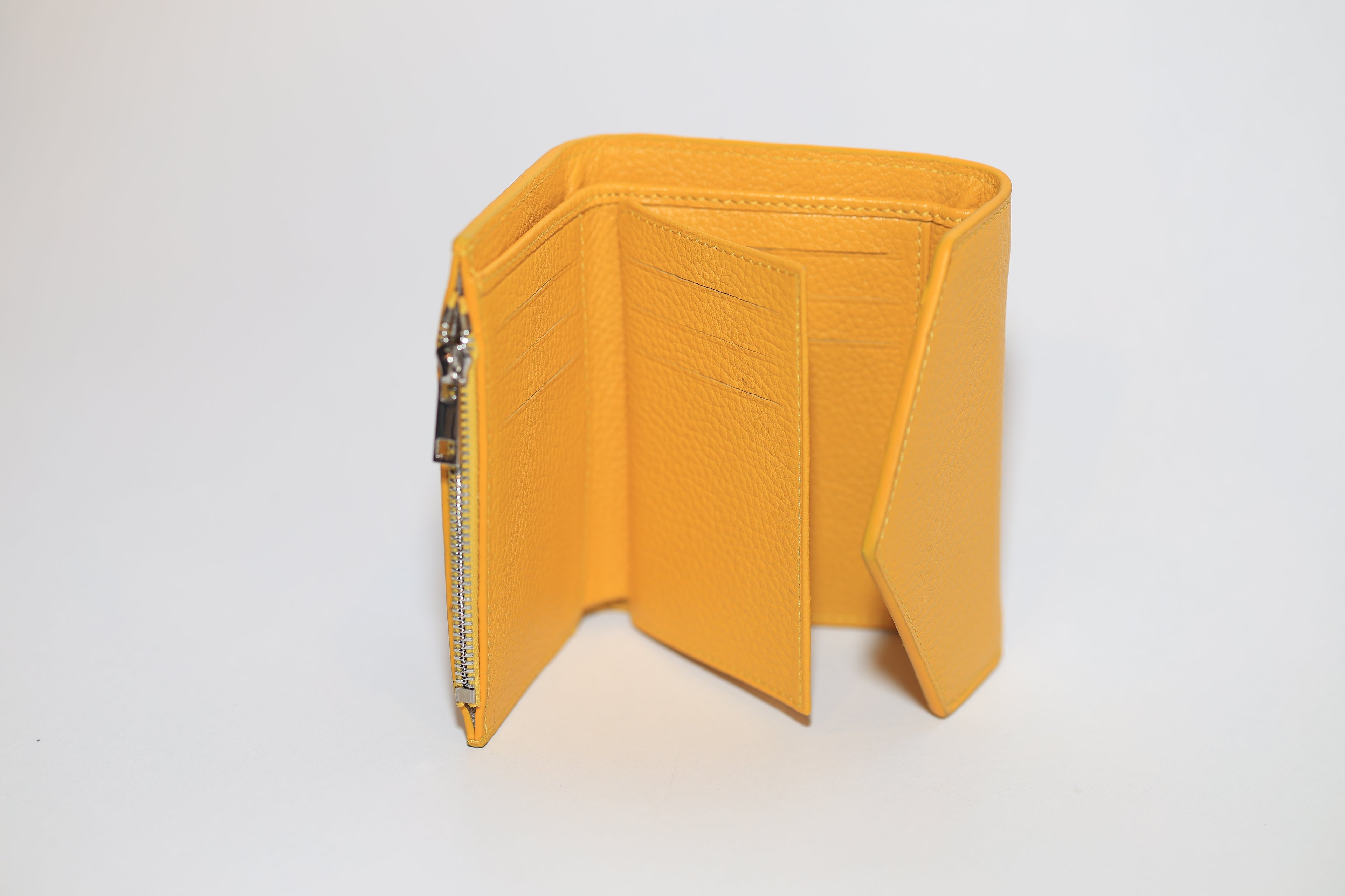 Small designs of leather wallets